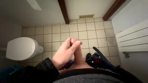 Snapshot of ilconte81 chatting on January 2025 01:11:01 PM ilconte81 online show from January 2025 01:11:01 PM