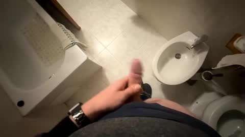 Snapshot of ilconte81 chatting on January 2025 11:29:01 PM ilconte81 online show from January 2025 11:29:01 PM