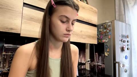 Snapshot of ilianaportwood chatting on February 2026 09:30:01 AM Sophie online show from February 2026 09:30:01 AM