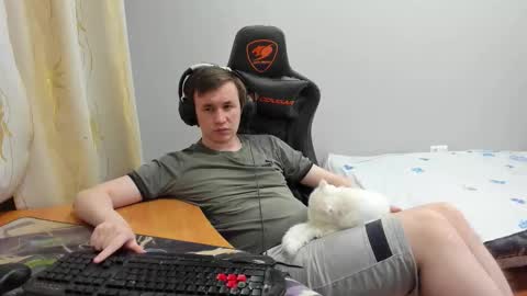 iliaskris online show from January 2026 06:00:02 PM