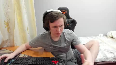 Snapshot of iliaskrislove chatting on February 2026 02:32:02 PM iliaskris online show from February 2026 02:32:02 PM