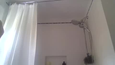 Snapshot of ilikeyou5847 chatting on October 2025 04:40:02 PM ilikeyou5847 online show from October 2025 04:40:02 PM