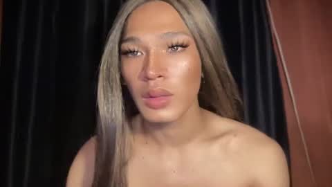 QUEEN KATH online show from February 2026 01:09:02 AM