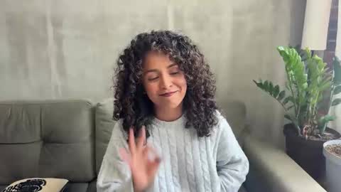 Kloe online show from December 2024 07:22:01 PM