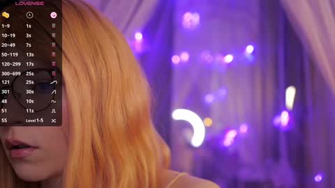 Snapshot of illegaldream chatting on February 2026 08:05:01 PM Lindsey and Candice online show from February 2026 08:05:01 PM