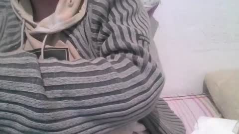 yunstud online show from December 2024 08:19:02 AM