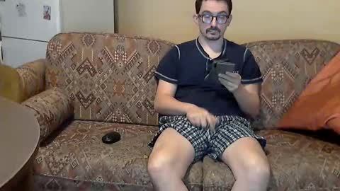 ilovecuteguy79 online show from May 2026 05:02:02 AM