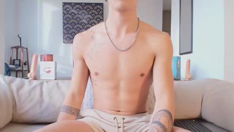 Snapshot of im__thomas chatting on September 2025 11:45:02 AM IM  THOMAS online show from September 2025 11:45:02 AM