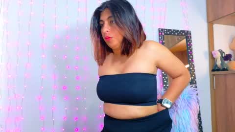 im_anna_ online show from January 2026 08:43:02 PM