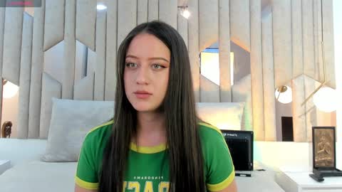 Caro   online show from December 2024 08:04:01 AM