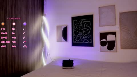 Eli  online show from November 2025 06:54:01 PM