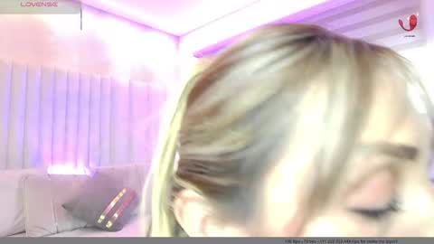 Snapshot of im_helina chatting on May 2026 12:31:02 PM Helina online show from May 2026 12:31:02 PM