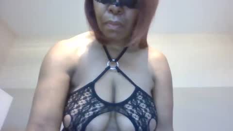 weet exy Cougar online show from December 2024 02:39:01 PM