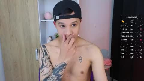Snapshot of im_marco chatting on June 2026 02:01:02 AM Marco online show from June 2026 02:01:02 AM