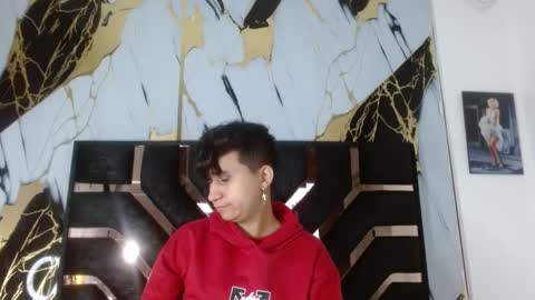 milan online show from September 2025 02:45:01 AM