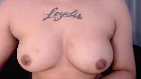 milan online show from November 2025 04:57:01 AM