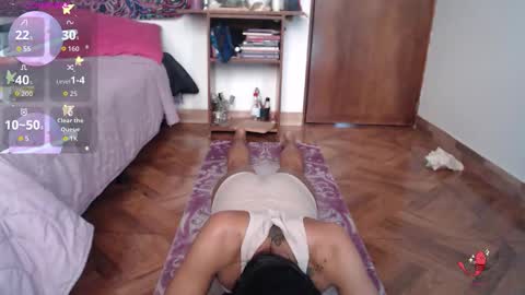 Cutie pie online show from April 2026 10:32:01 PM