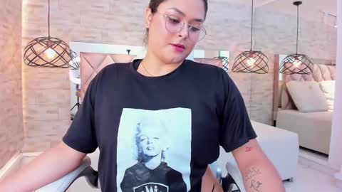 im mou  online show from February 2025 12:36:01 PM