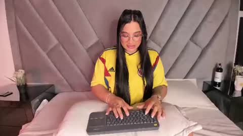 natalie online show from June 2026 10:35:02 AM