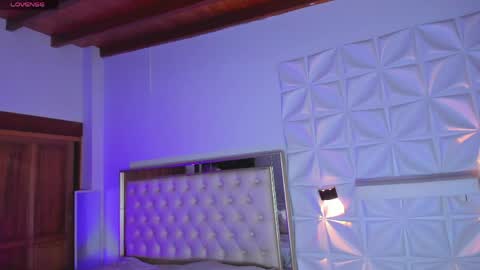 im_sebaslopez online show from April 2026 07:22:01 PM