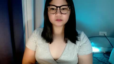 Snapshot of im_ur_cutiewife chatting on October 2025 08:16:02 PM cherryl online show from October 2025 08:16:02 PM