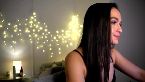 Pattie online show from December 2024 12:02:02 AM