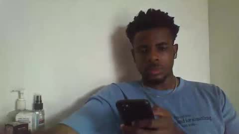 Snapshot of imaking01 chatting on October 2025 11:42:01 AM imaking01 online show from October 2025 11:42:01 AM