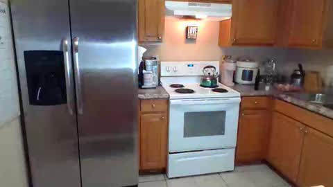 iman_love online show from December 2024 05:22:02 PM