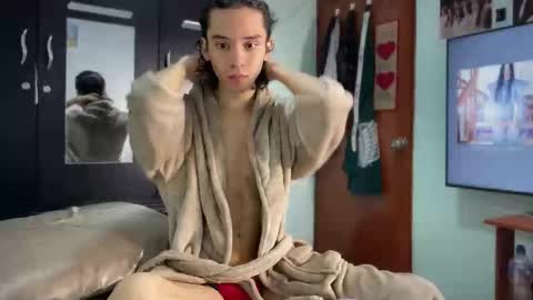 Colton Alvin Independent model online show from September 2025 09:15:01 PM