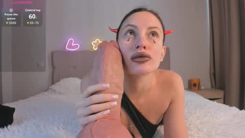 immolly1 online show from November 2025 06:37:02 AM