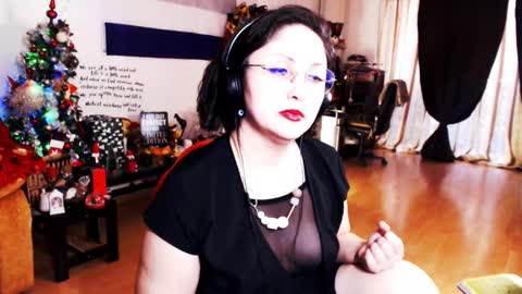 Snapshot of imperatrizasado chatting on December 2024 11:54:02 AM Empress online show from December 2024 11:54:02 AM