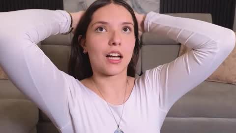 Karen  online show from January 2026 07:59:01 PM