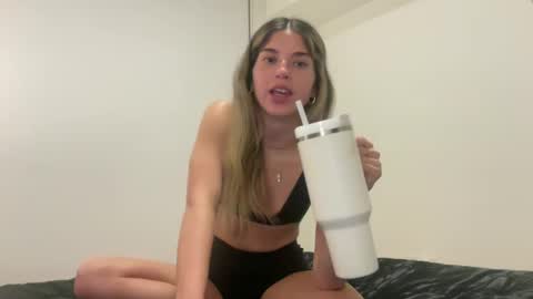 Snapshot of imrubyy chatting on February 2025 04:09:02 AM RUBYY 3 online show from February 2025 04:09:02 AM