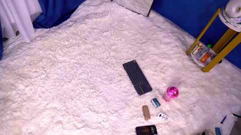 Scarlet online show from April 2026 06:27:01 AM