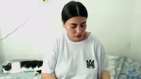 imsweetlips online show from March 2026 03:23:01 PM