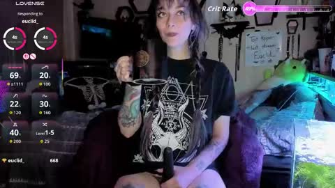 Inarafoxx online show from November 2025 02:56:01 AM