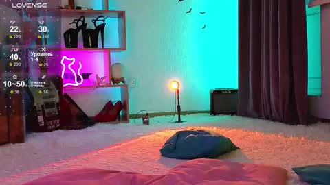  Dina  Help me reach 100 likes  online show from March 2026 10:24:02 PM