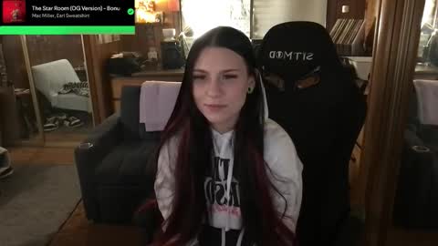 Carter online show from December 2025 04:00:02 AM