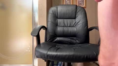 Snapshot of incredablejohnson chatting on November 2025 10:07:01 AM incredablejohnson online show from November 2025 10:07:01 AM