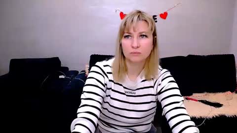 incredible_ariela online show from March 2026 12:12:02 PM