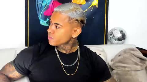 Jacobo online show from December 2025 02:06:02 AM