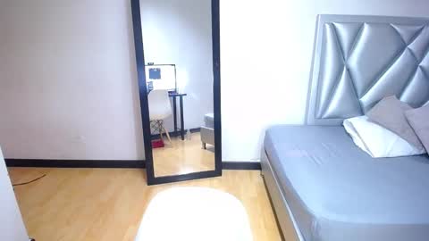 Snapshot of indian_whore18 chatting on March 2025 06:16:01 PM indian_whore18 online show from March 2025 06:16:01 PM