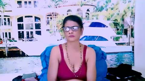Snapshot of indianallure chatting on January 2025 10:00:02 AM Femiez online show from January 2025 10:00:02 AM
