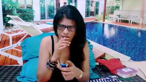 Snapshot of indianallure chatting on January 2025 06:43:02 AM Femiez online show from January 2025 06:43:02 AM