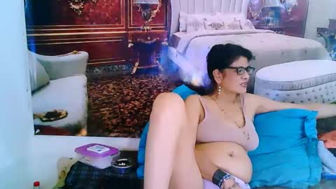 Snapshot of indianallure chatting on February 2025 12:26:02 PM Femiez online show from February 2025 12:26:02 PM