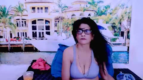 Snapshot of indianallure chatting on February 2025 12:27:02 PM Femiez online show from February 2025 12:27:02 PM