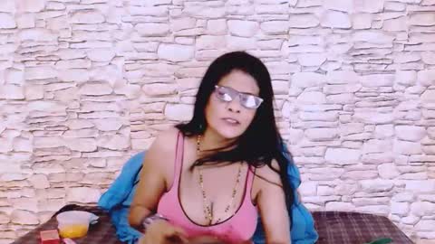 Snapshot of indianallure chatting on February 2025 12:38:02 PM Femiez online show from February 2025 12:38:02 PM