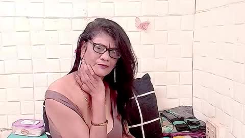 Femiez online show from April 2026 07:45:01 AM