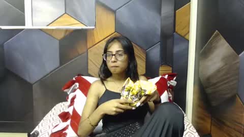 Snapshot of indianarmani chatting on January 2025 06:24:02 AM Armani online show from January 2025 06:24:02 AM