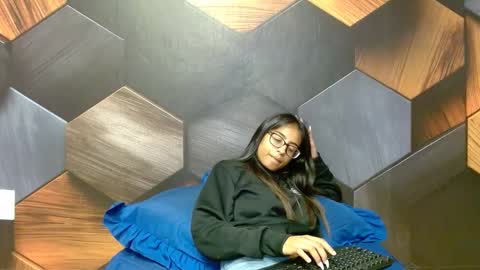 Snapshot of indianarmani chatting on February 2025 06:10:02 AM Armani online show from February 2025 06:10:02 AM